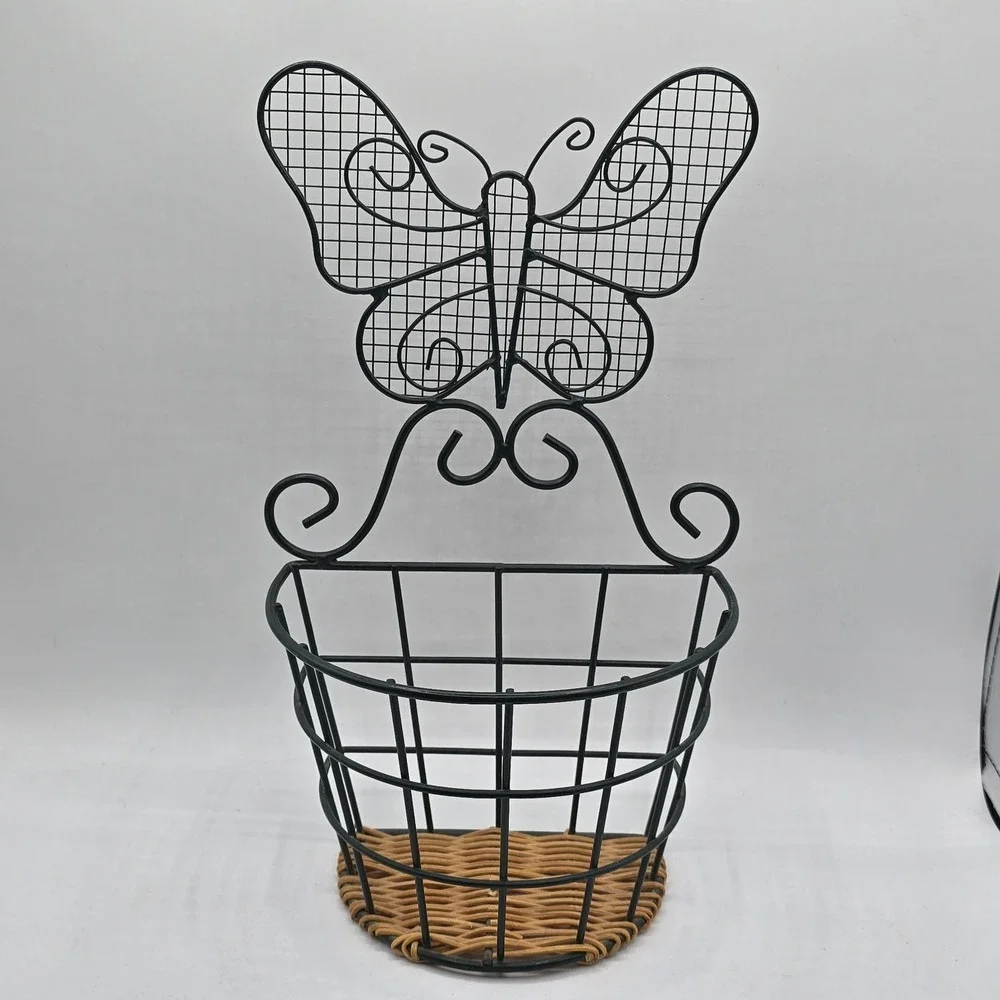 Butterfly Wire Wall Planter Basket‎ With Wicker Base Cottagecore Kitschy Vtg